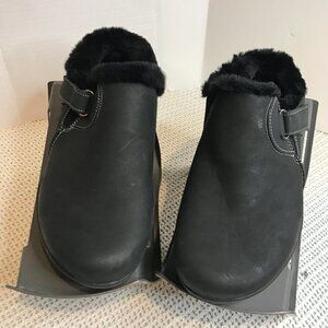 Clarks ROSEVILLE BLACK LEATHER CLOGS SIZE 5.5 NEW